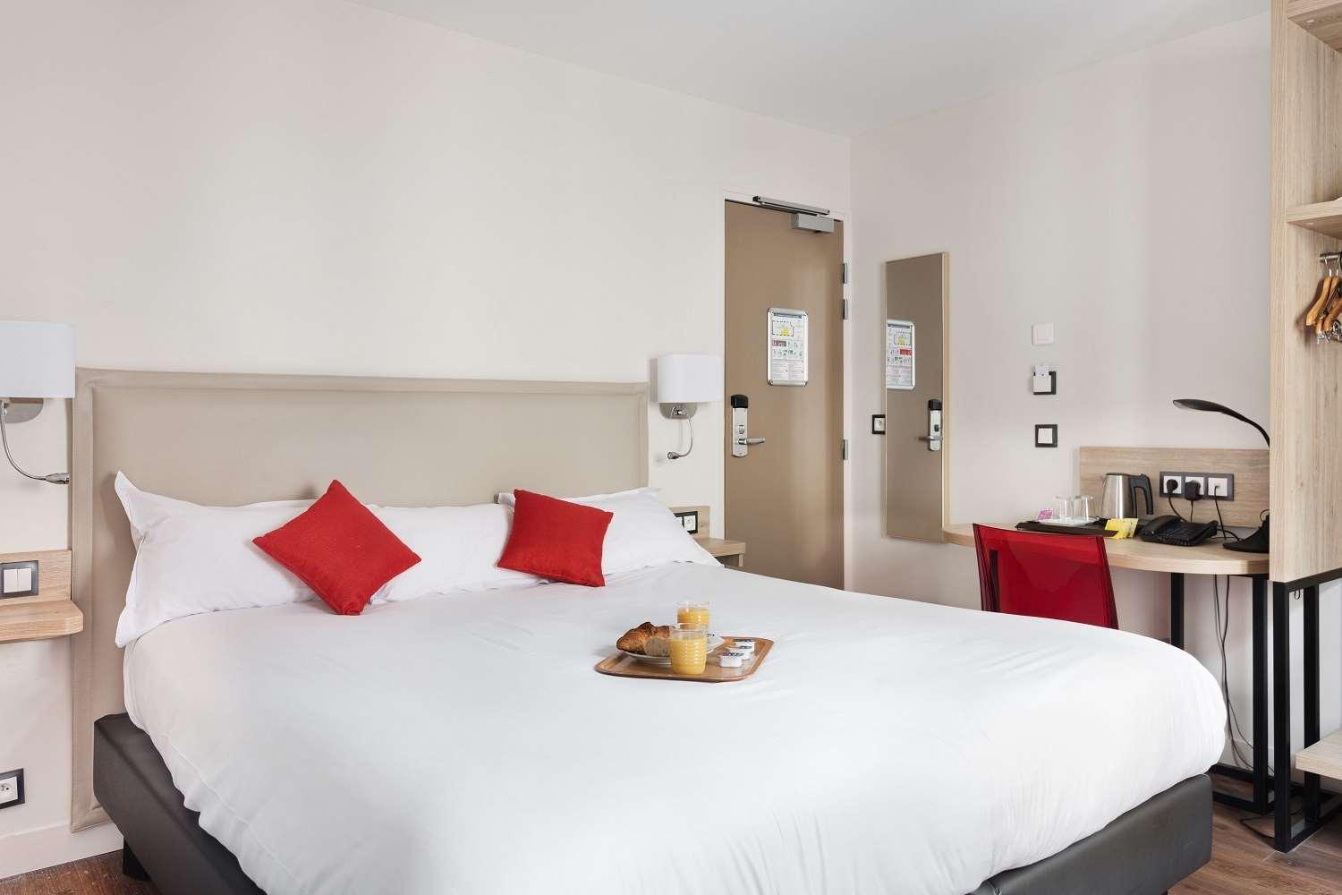 Courcelles Mederic Hotell Paris Exteriör bild