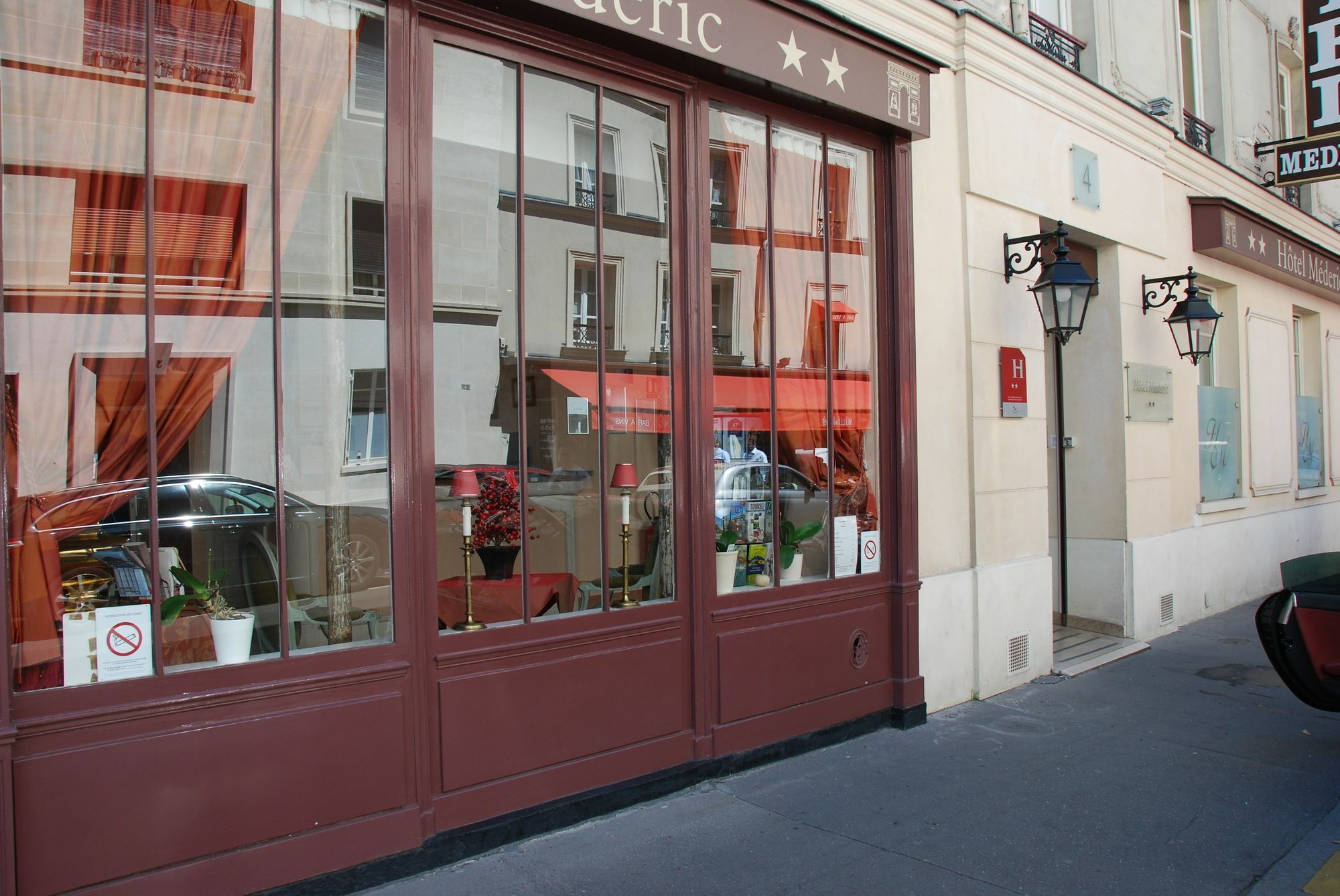 Courcelles Mederic Hotell Paris Exteriör bild
